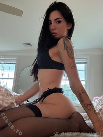Full leaked Gia isabella page private onlyfans photo