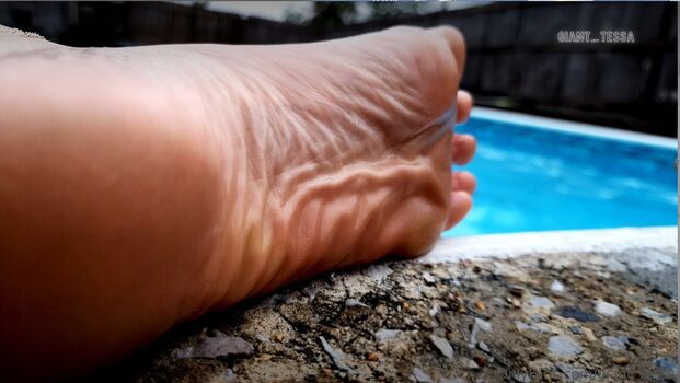 Full leaked Giant tessa private onlyfans photo