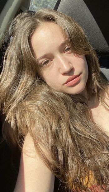 Full leaked Gideon adlon private onlyfans photo