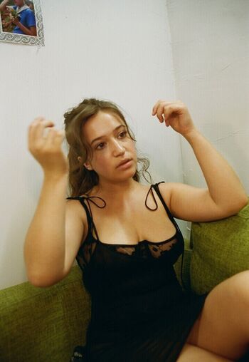Full leaked Gideon adlon private onlyfans photo