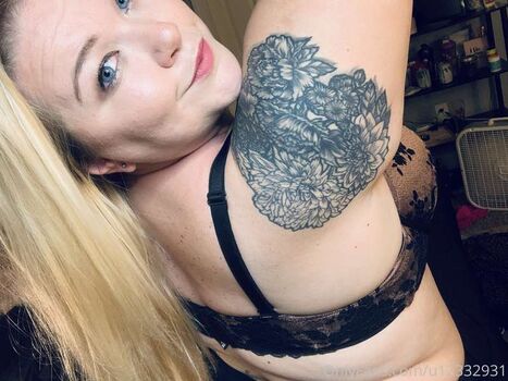 Full leaked Giggly nymph private onlyfans photo