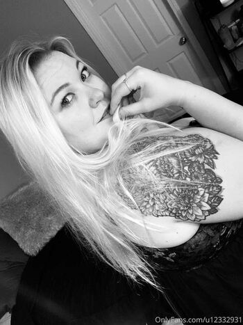 Full leaked Giggly nymph private onlyfans photo