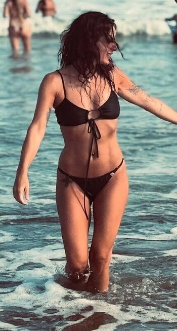 Full leaked Gime accardi page private onlyfans photo