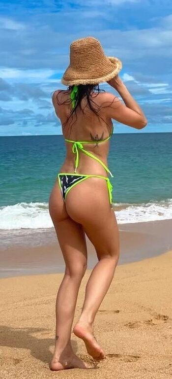 Full leaked Gime accardi page private onlyfans photo