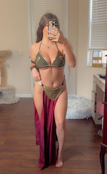 Full leaked Gimmieneckk private onlyfans photo