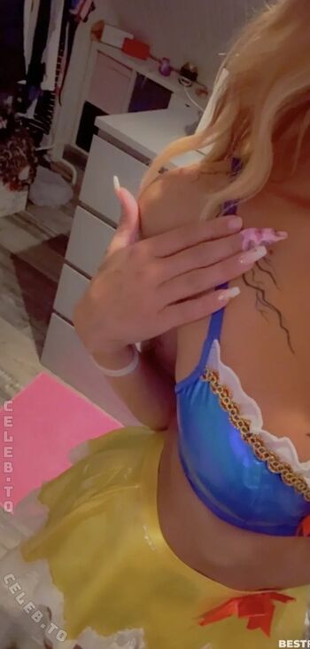 Full leaked Gina moberts private onlyfans photo