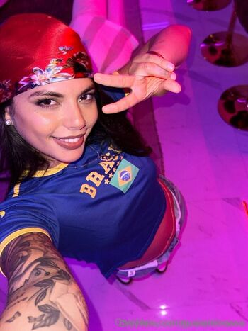 Gina Valentina