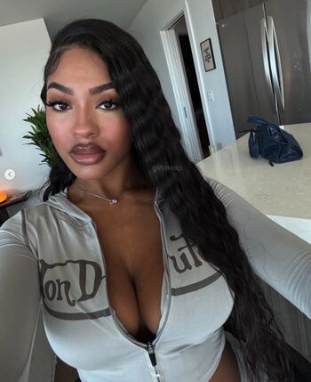 Full leaked Gina wap private onlyfans photo