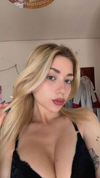 Full leaked Giovanna eremita private onlyfans photo