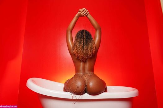 Full leaked Girlgoku private onlyfans photo