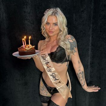 Full leaked Girlnextdoorbellaa private onlyfans photo