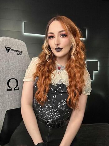 Full leaked Girls play  page private onlyfans photo