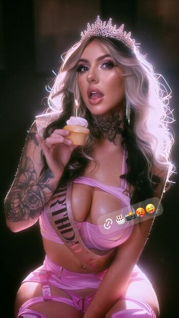 Full leaked Girls play private onlyfans photo