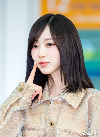 Full leaked Giselle aespa page private onlyfans photo