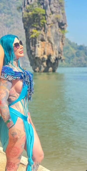 Full leaked Giu hellsing  page private onlyfans photo