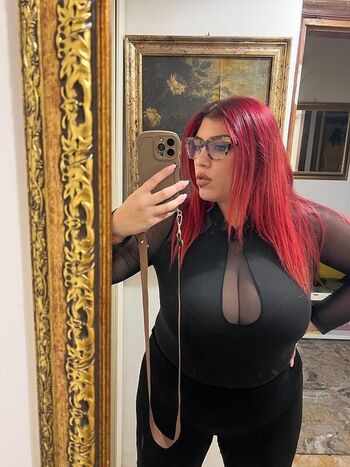 Full leaked Giulia stepan private onlyfans photo