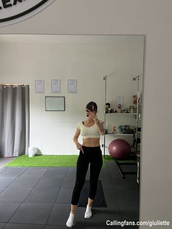 Full leaked Giulie tte page private onlyfans photo