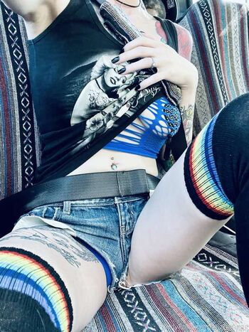 Full leaked Gizbanggg private onlyfans photo