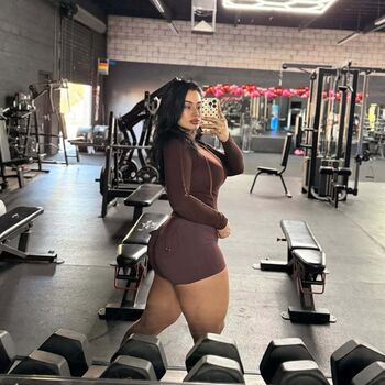 Full leaked Glamariz private onlyfans photo