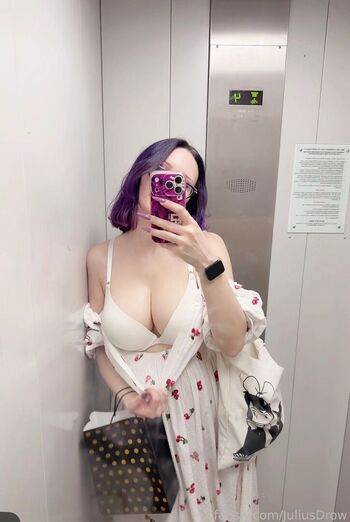Full leaked Gliese page private onlyfans photo