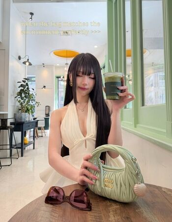 Full leaked Glihttr private onlyfans photo