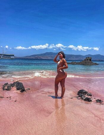 Full leaked Gloria bernardi private onlyfans photo