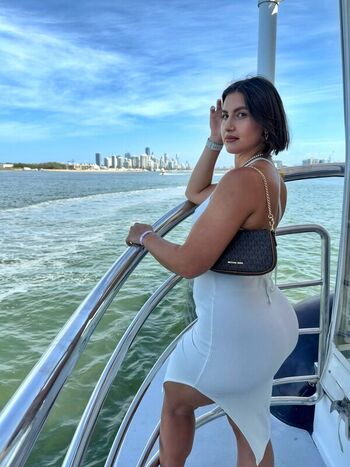 Full leaked Gloria bernardi private onlyfans photo
