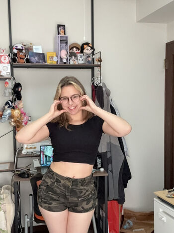 Full leaked Goblintheraccoon private onlyfans photo