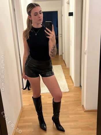 Full leaked Goddess leana private onlyfans photo