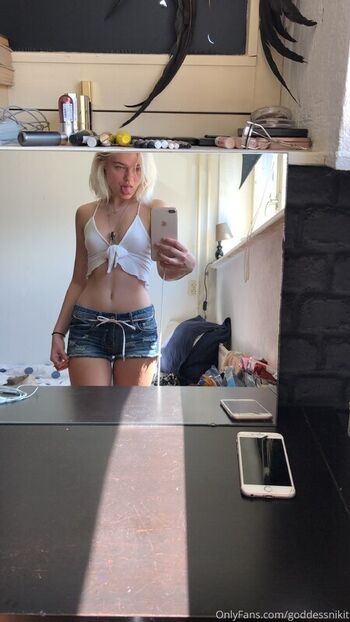 Full leaked Goddessnikit private onlyfans photo