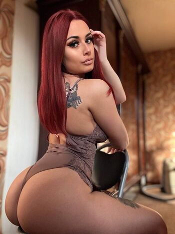 Full leaked Godzaline private onlyfans photo