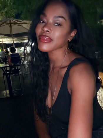 Golden Brooks