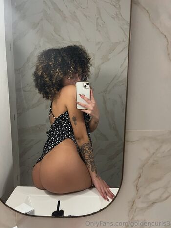 Full leaked Goldencurls page private onlyfans photo