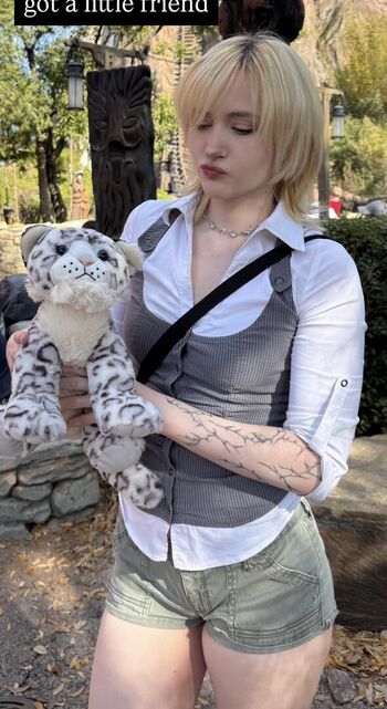 Full leaked Goldenraetio private onlyfans photo