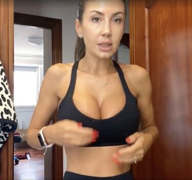 Full leaked Gonsabellla private onlyfans photo