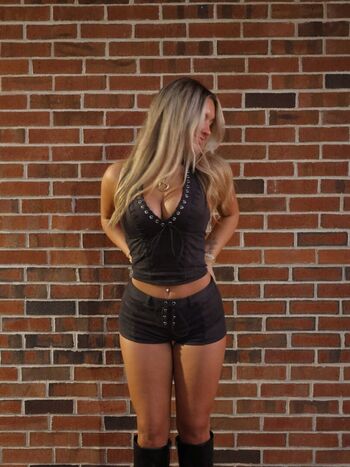 Gostosas De Mini Short