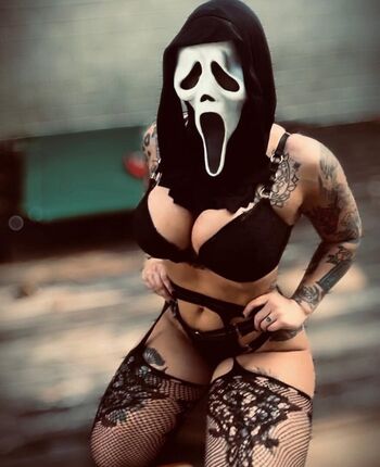 Goth.Barbie