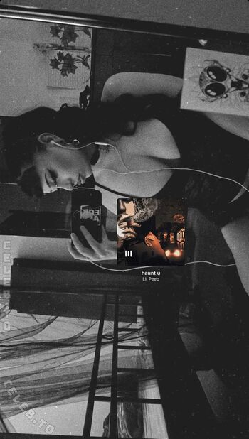Full leaked Gothminze private onlyfans photo