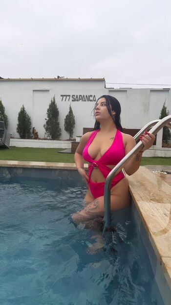 Full leaked Gozde akgun private onlyfans photo