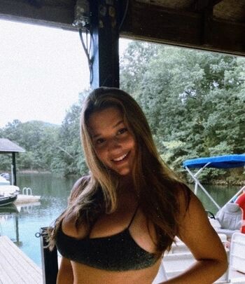 Full leaked Grace h page private onlyfans photo