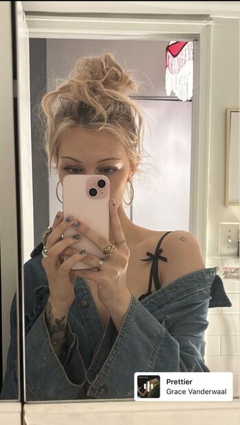 Full leaked Grace vanderwaal private onlyfans photo
