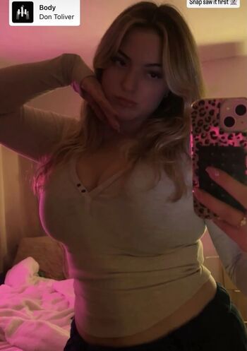 Full leaked Gracenunez private onlyfans photo