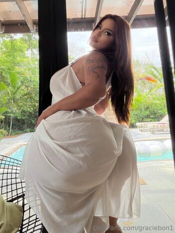 Full leaked Graciebon page private onlyfans photo