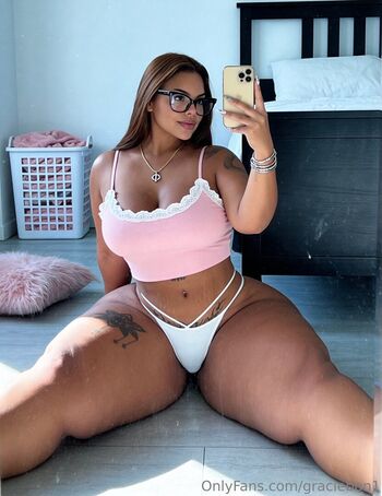Full leaked Graciebon  page private onlyfans photo