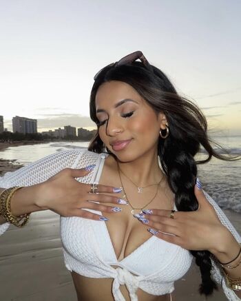 Full leaked Gracy chouhan private onlyfans photo