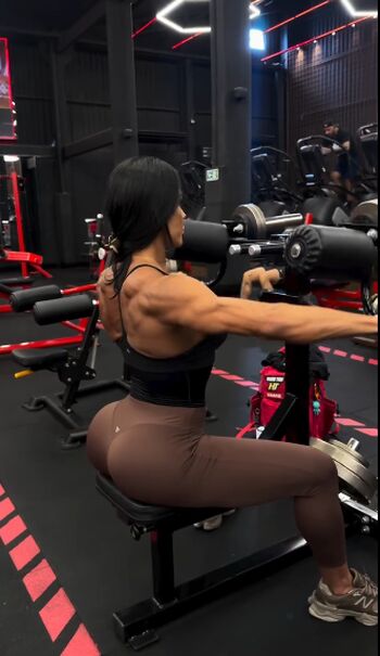 Gracyanne Barbosa