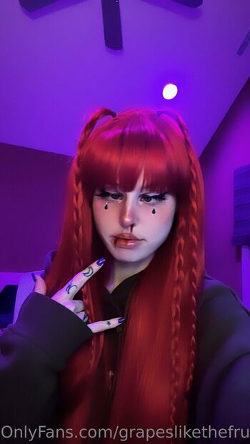 Full leaked Grapeslikethefruit private onlyfans photo