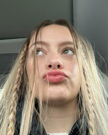Full leaked Green mama private onlyfans photo