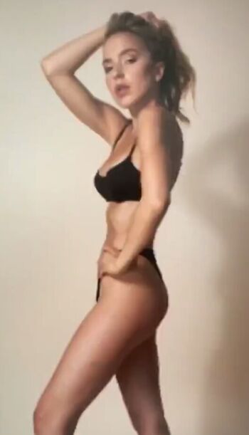 Full leaked Greta rolli private onlyfans photo