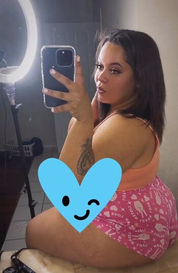Full leaked Greyeyelea private onlyfans photo